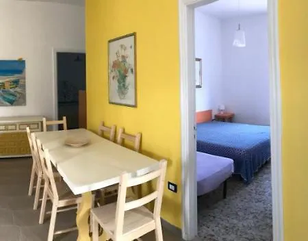Ostuniresidence Baia Camerini מלון דירות