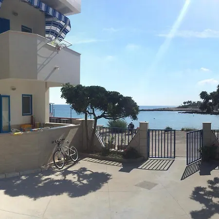 Ostuniresidence Baia Camerini מלון דירות *